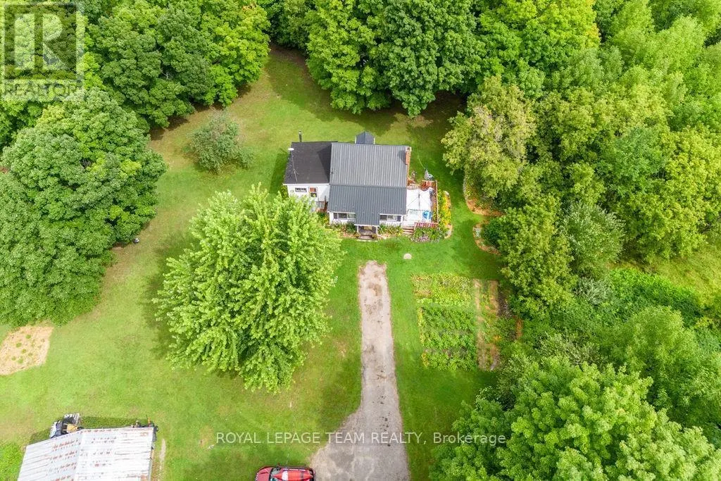 1448 PERRAULT ROAD