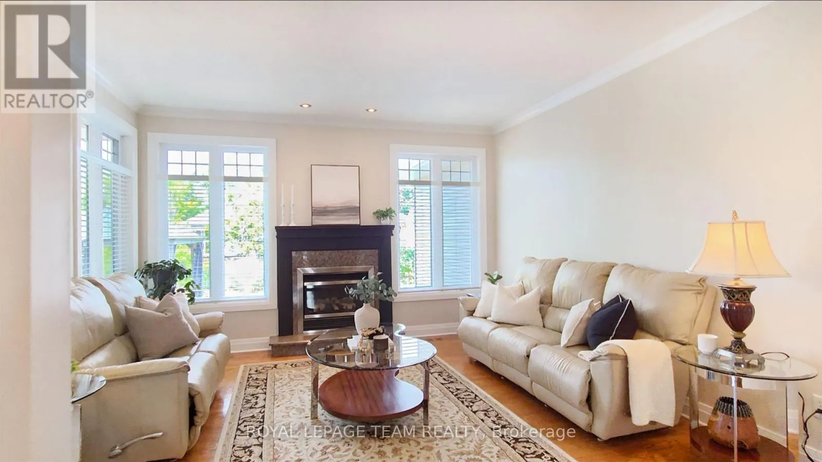 34 ROCHELLE DRIVE