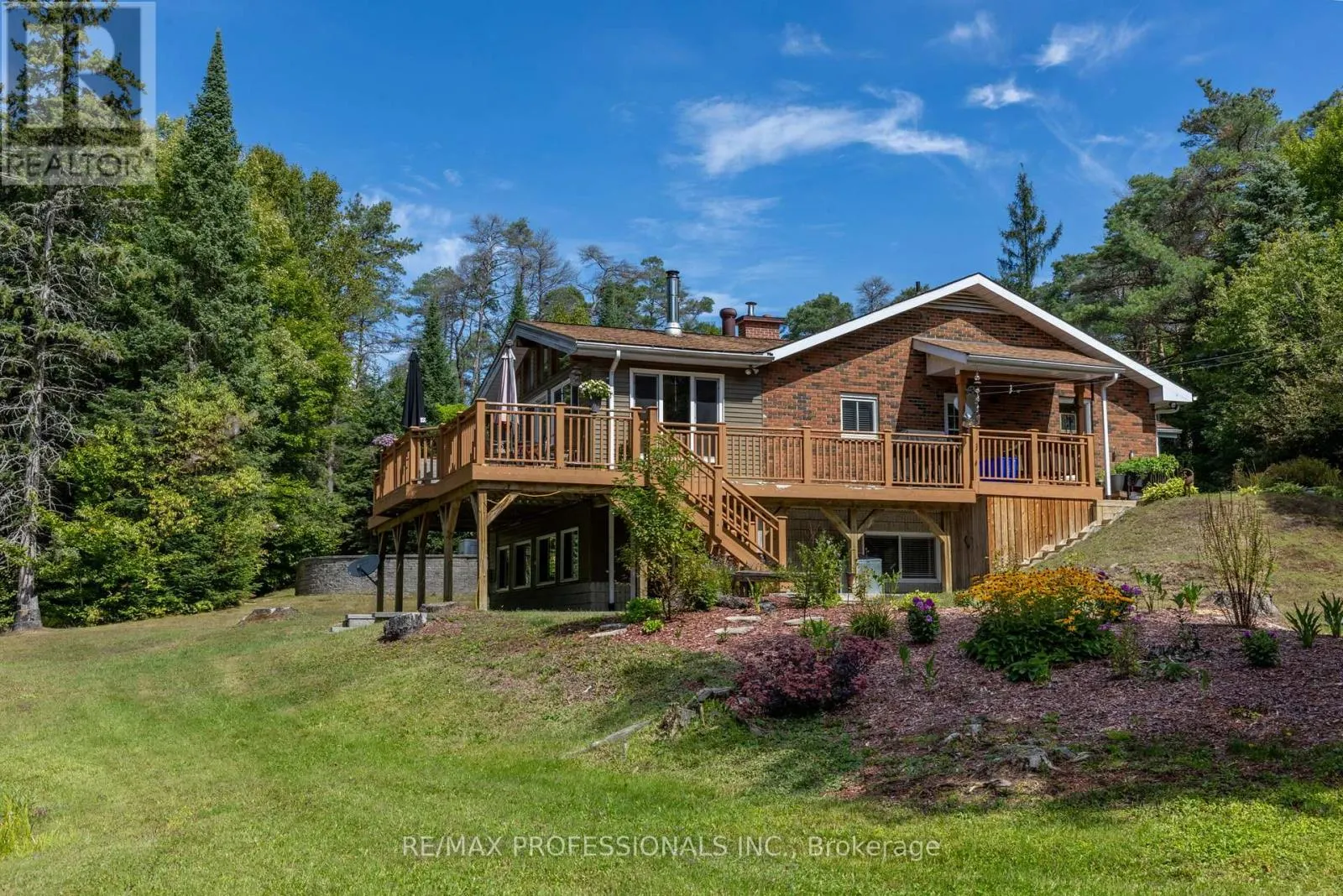 127 SOUTH LANCELOT ROAD