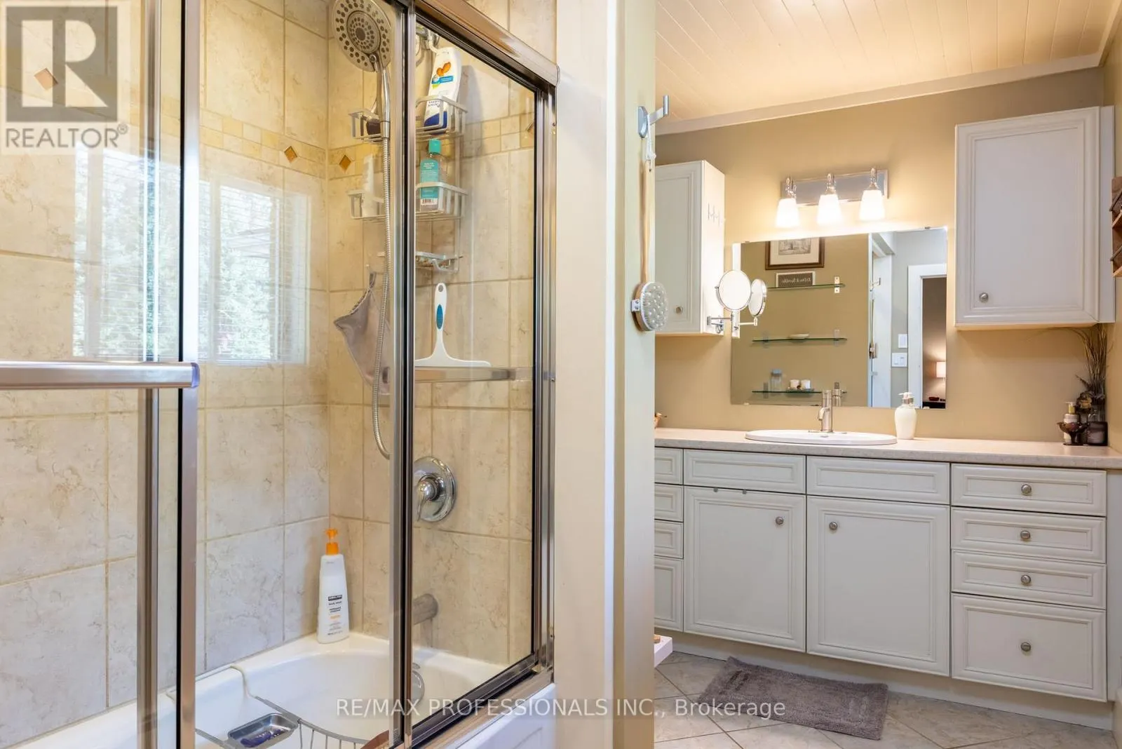 127 SOUTH LANCELOT ROAD
