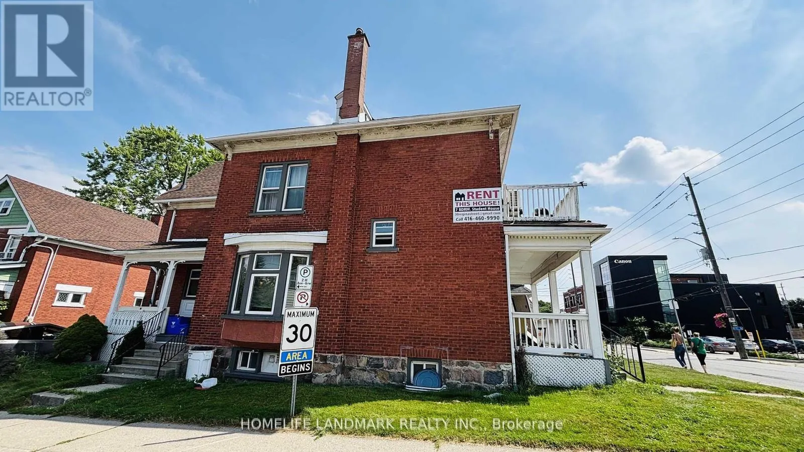 30 REGINA STREET N