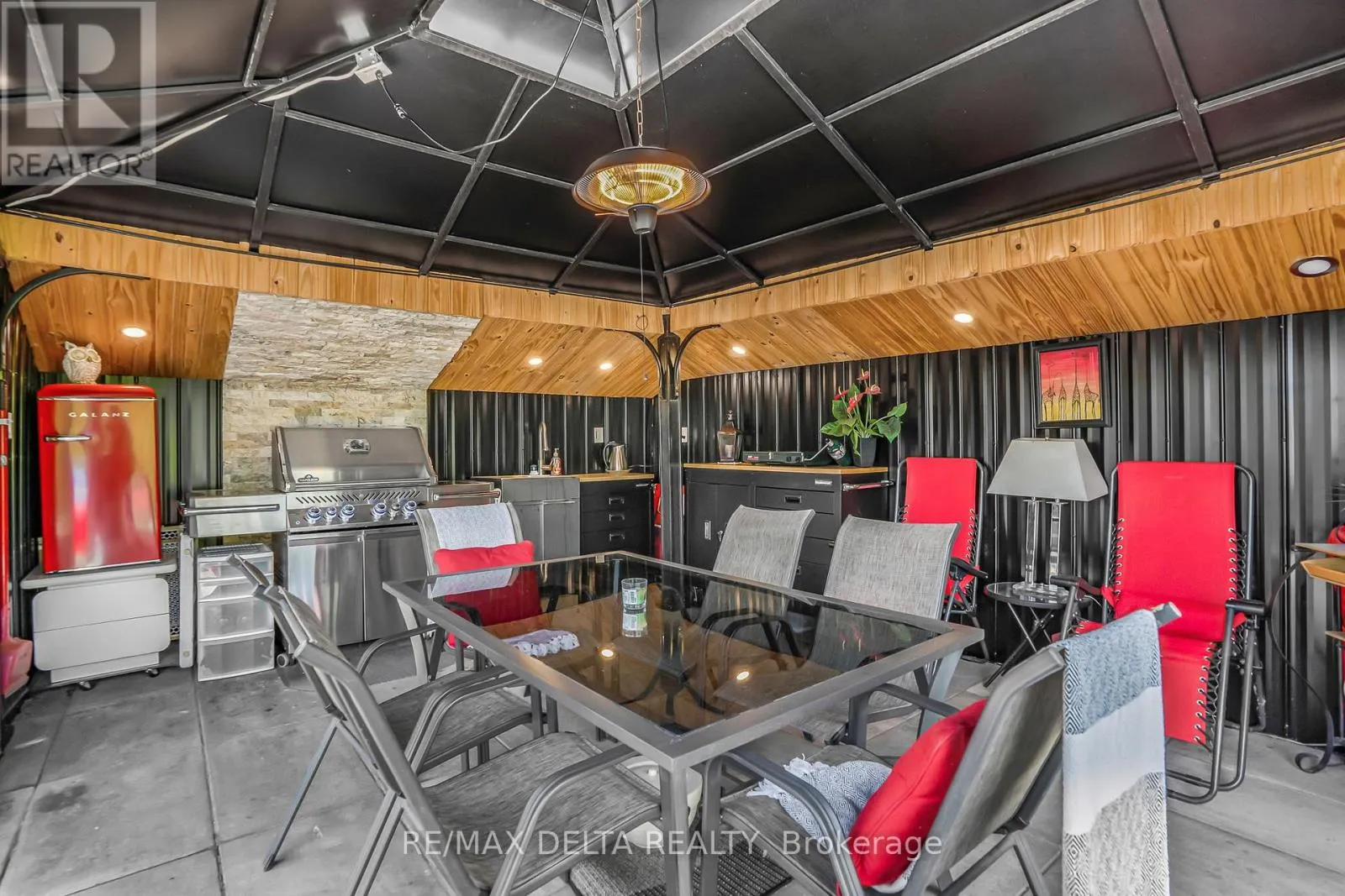 381 DALRYMPLE DRIVE