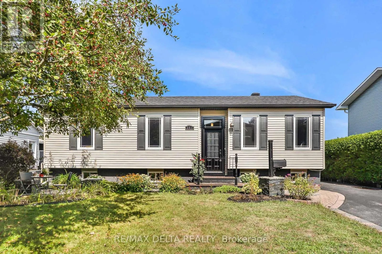 381 DALRYMPLE DRIVE