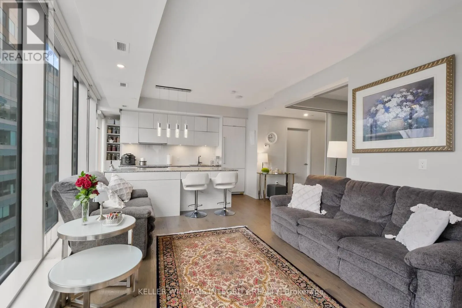 1209 - 101 QUEEN STREET