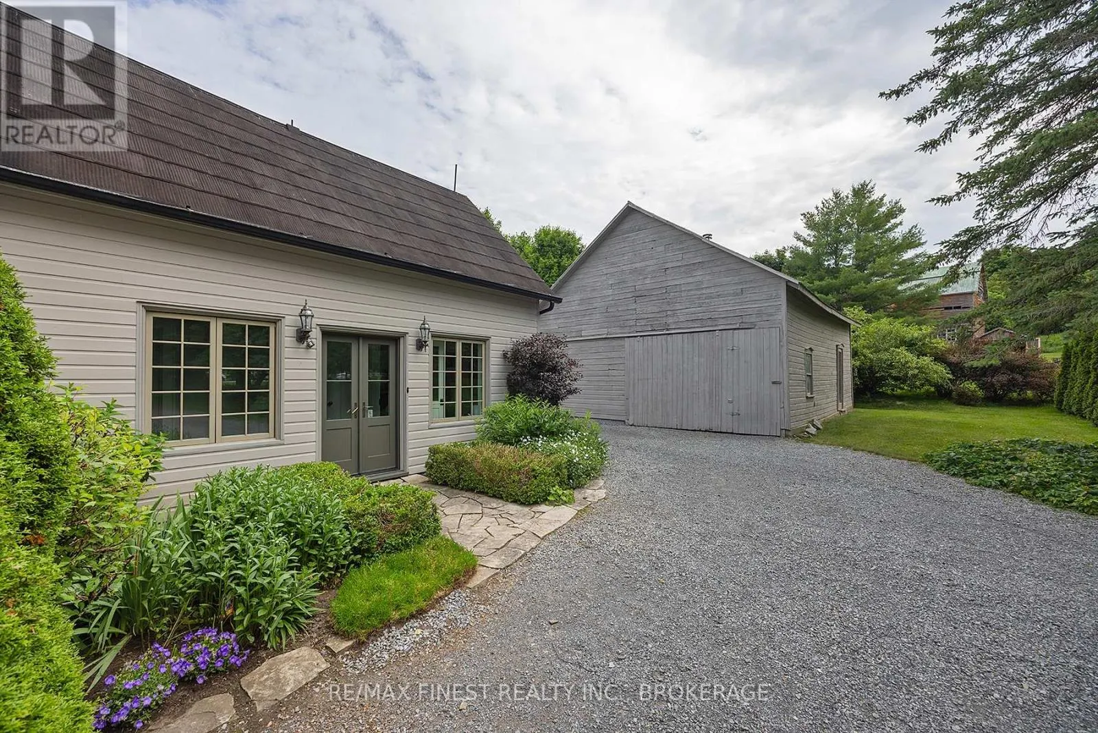 187 SIMMONS ROAD