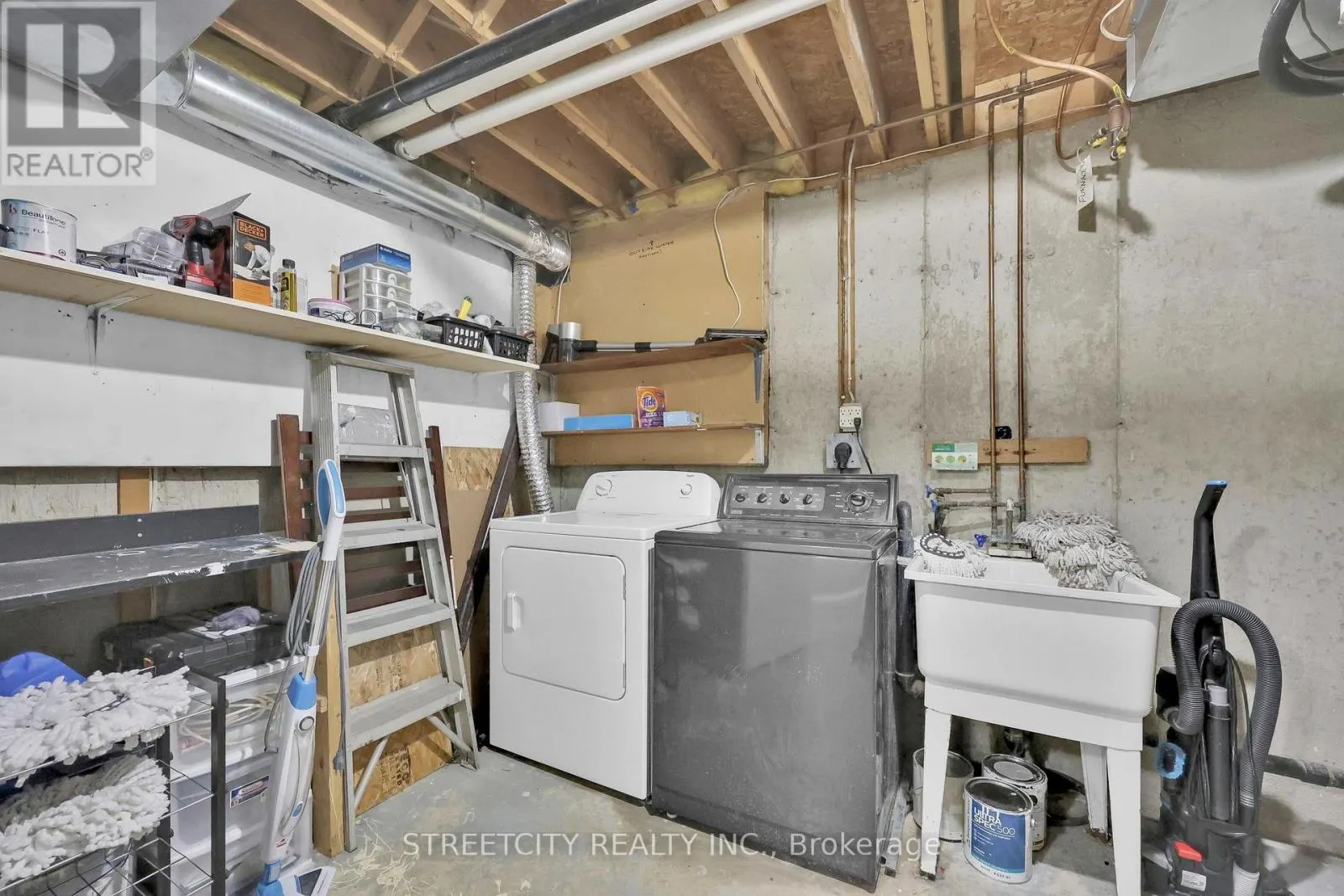 8 - 253 TAYLOR STREET, #8