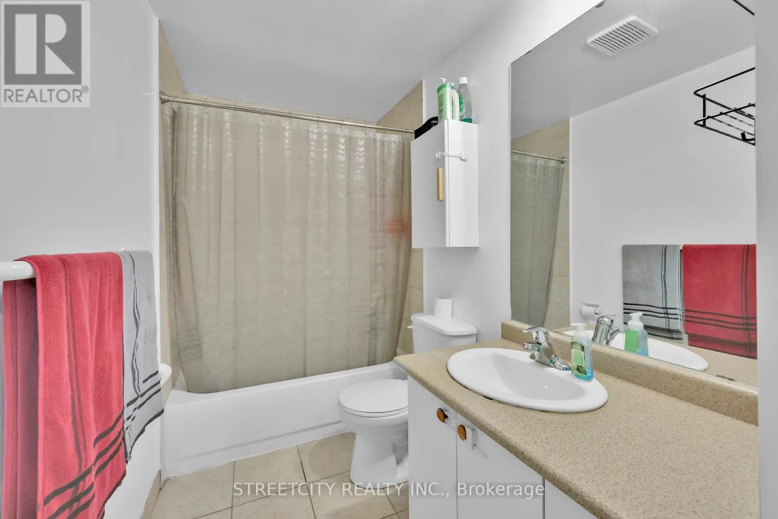 8 - 253 TAYLOR STREET, #8