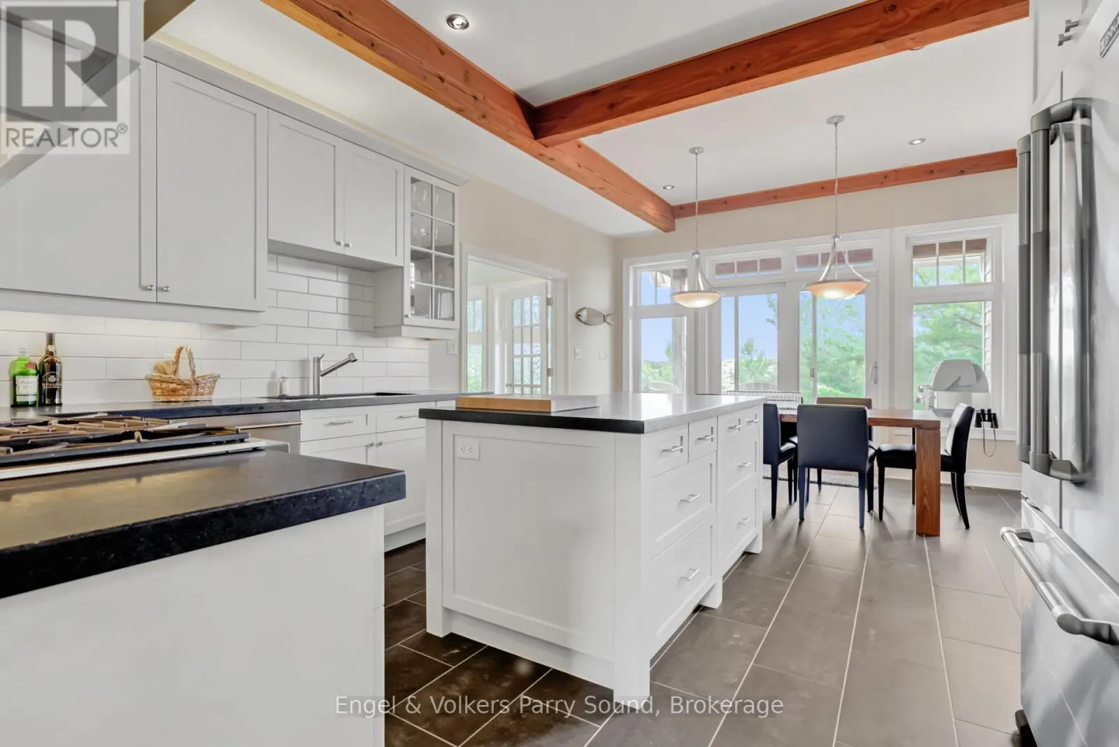 22 BEACON POINT DRIVE