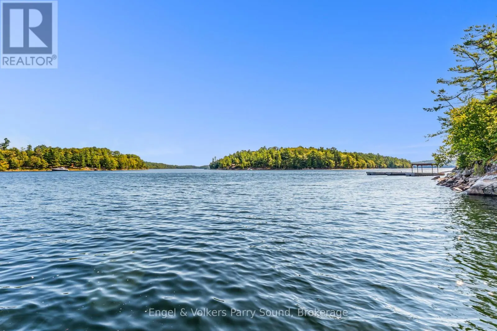 22 BEACON POINT DRIVE