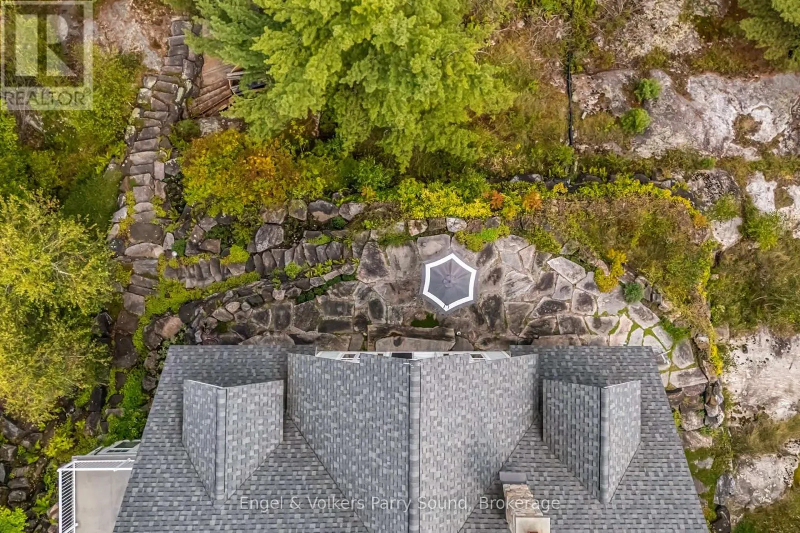 22 BEACON POINT DRIVE