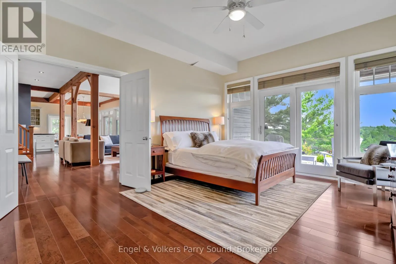 22 BEACON POINT DRIVE