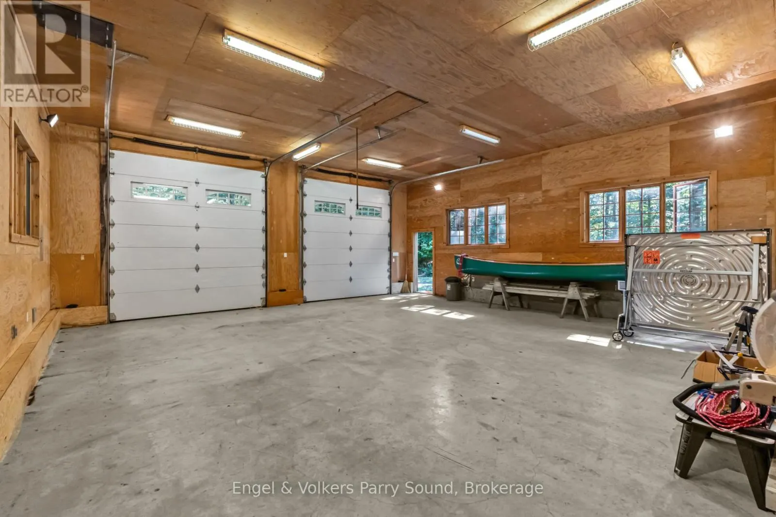 22 BEACON POINT DRIVE