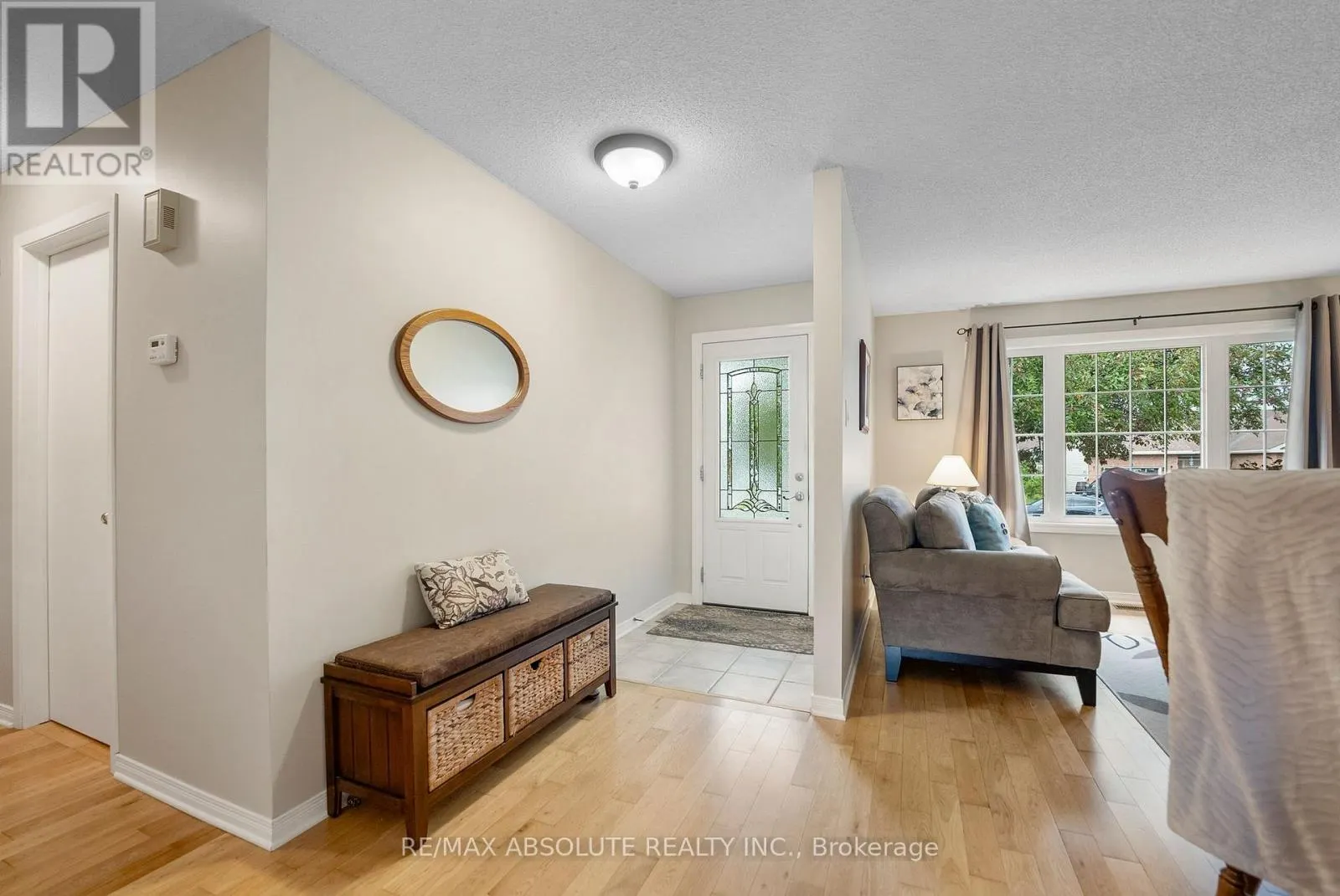 10 MAPLE DRIVE