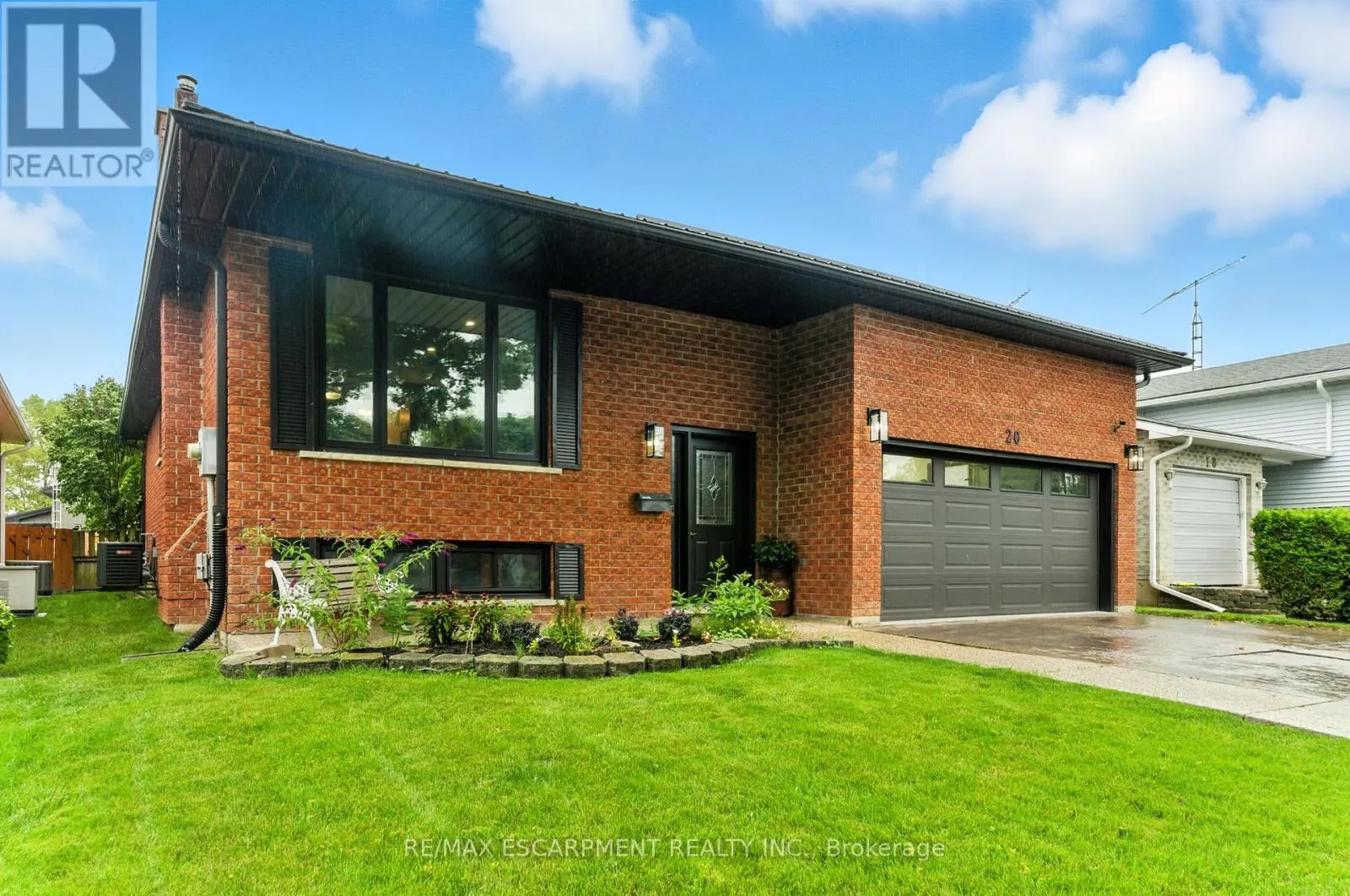 20 WOODFIELD AVENUE