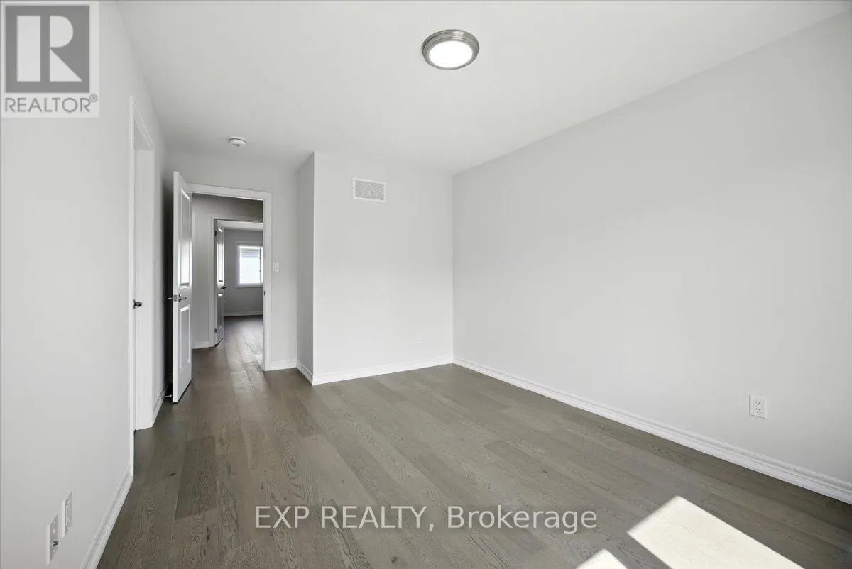 27 MOCKINGBIRD LANE E