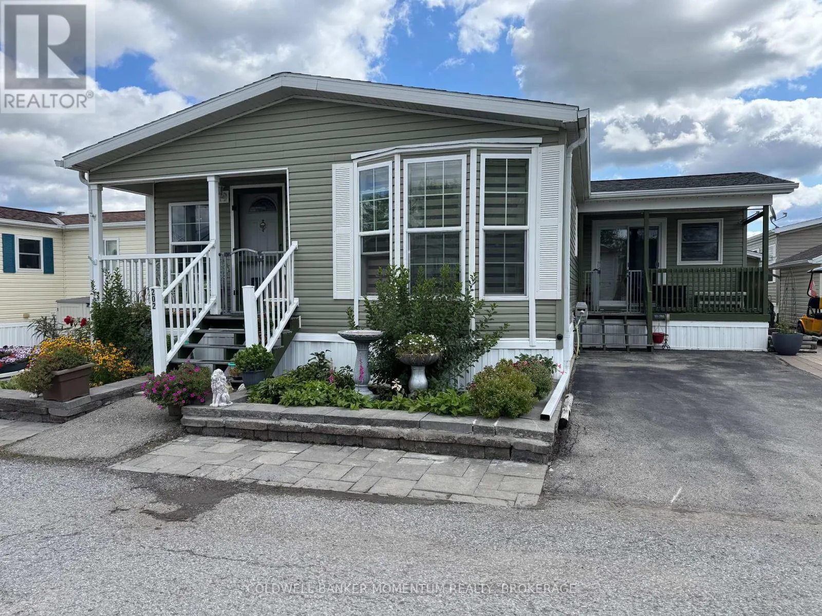 202 3033 TOWNLINE RD, STEVENSVILLE ROAD