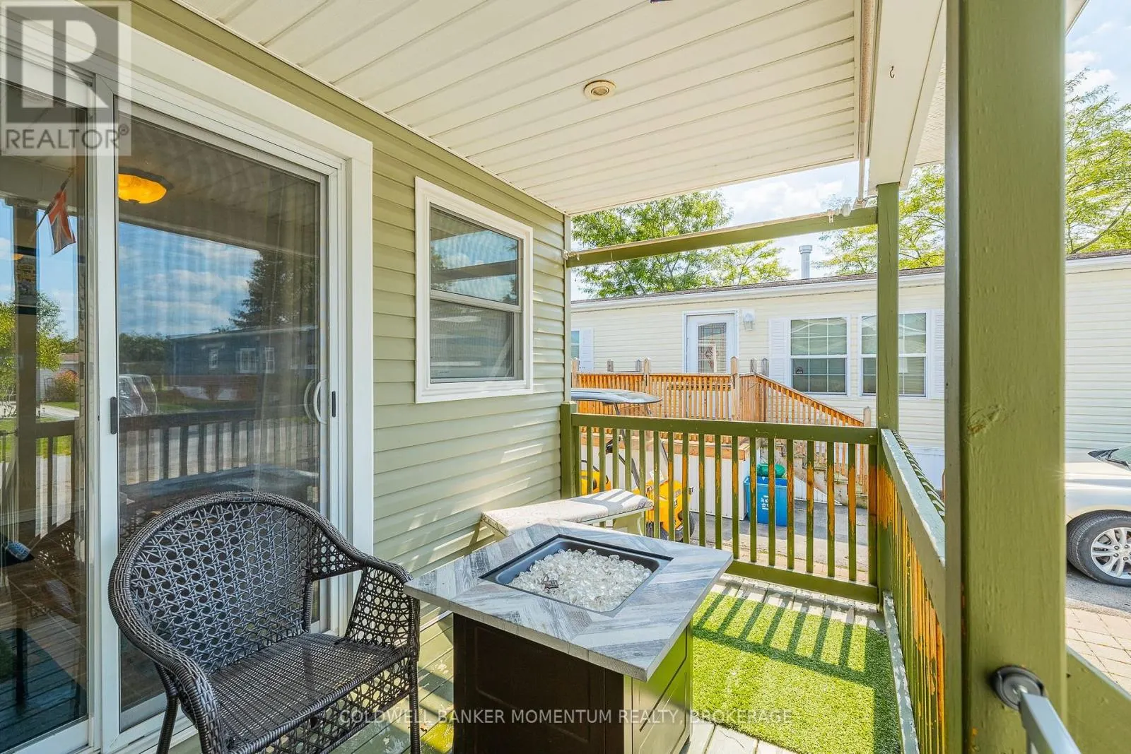 202 - 3033 TOWNLINE ROAD, #202