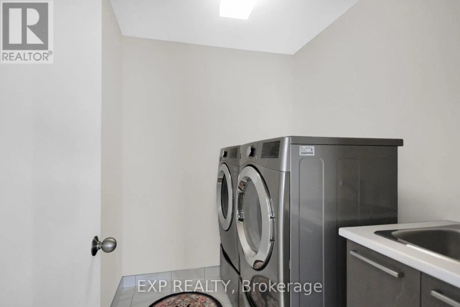 217 PISCES TERRACE