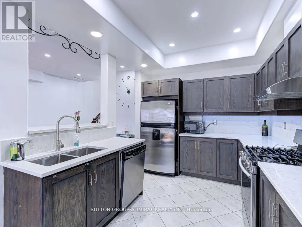 31 PALACEBEACH TRAIL