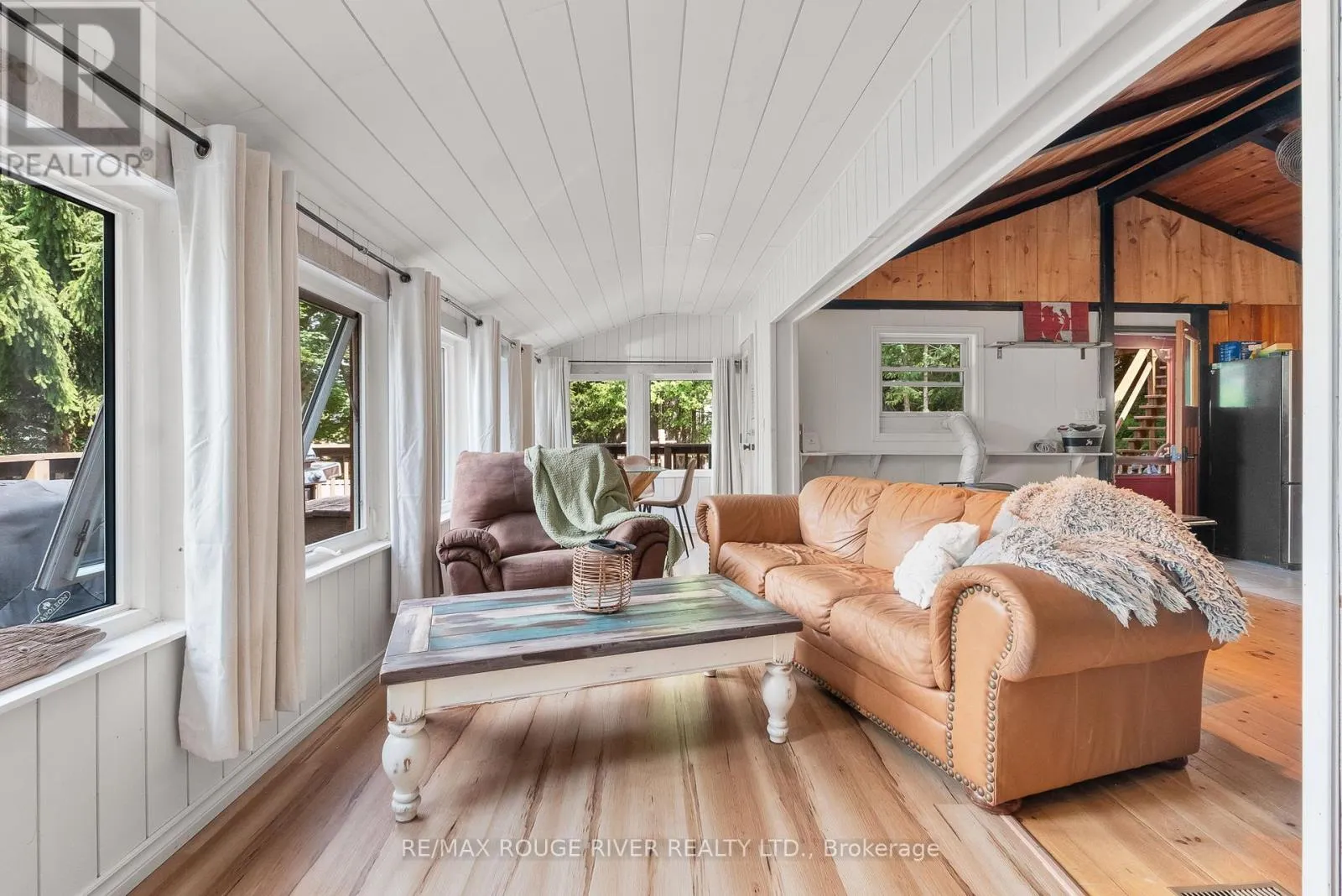 156 - 68 ROBINS ROAD