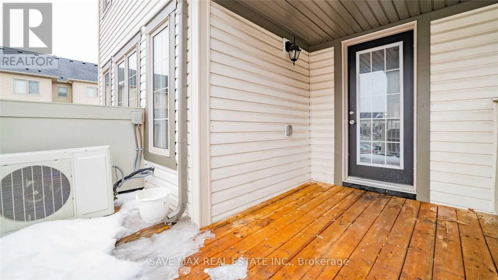 43 - 420 LINDEN DRIVE