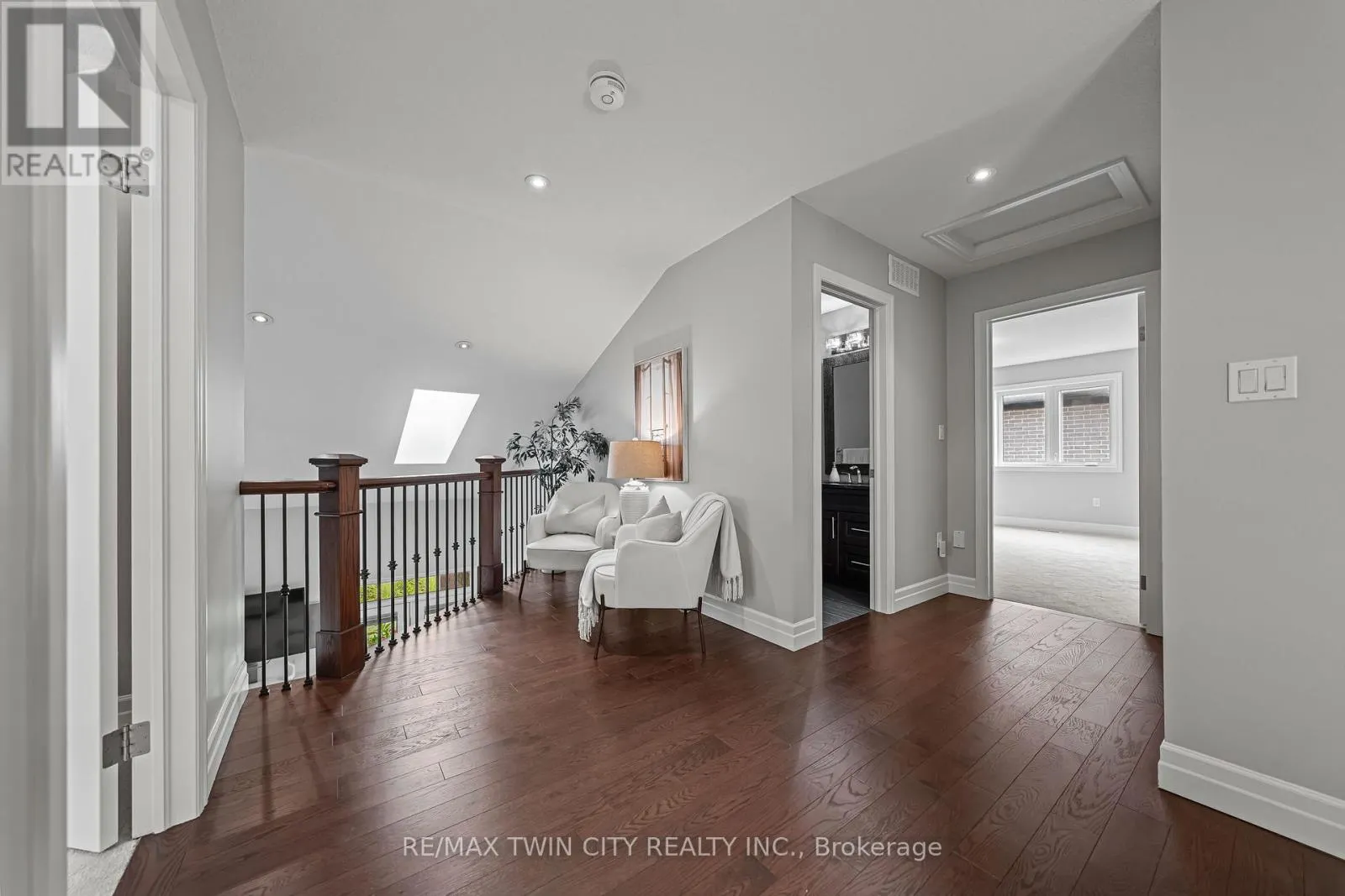 308 DEERFOOT TRAIL