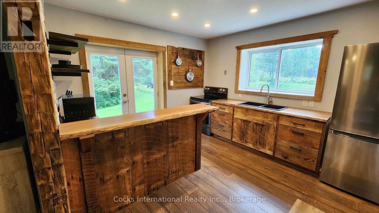 96 PICKEREL & JACK LAKE ROAD