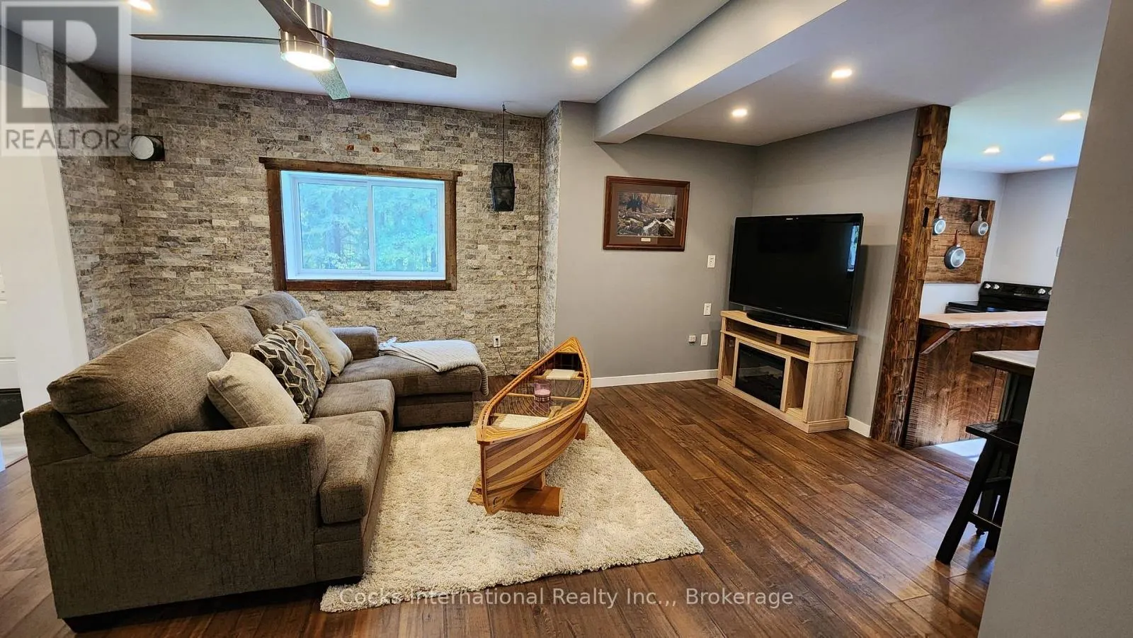 96 PICKEREL & JACK LAKE ROAD