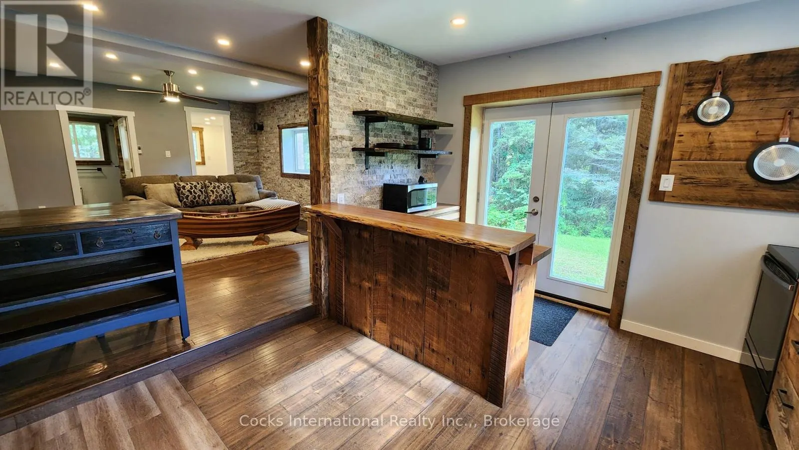 96 PICKEREL & JACK LAKE ROAD
