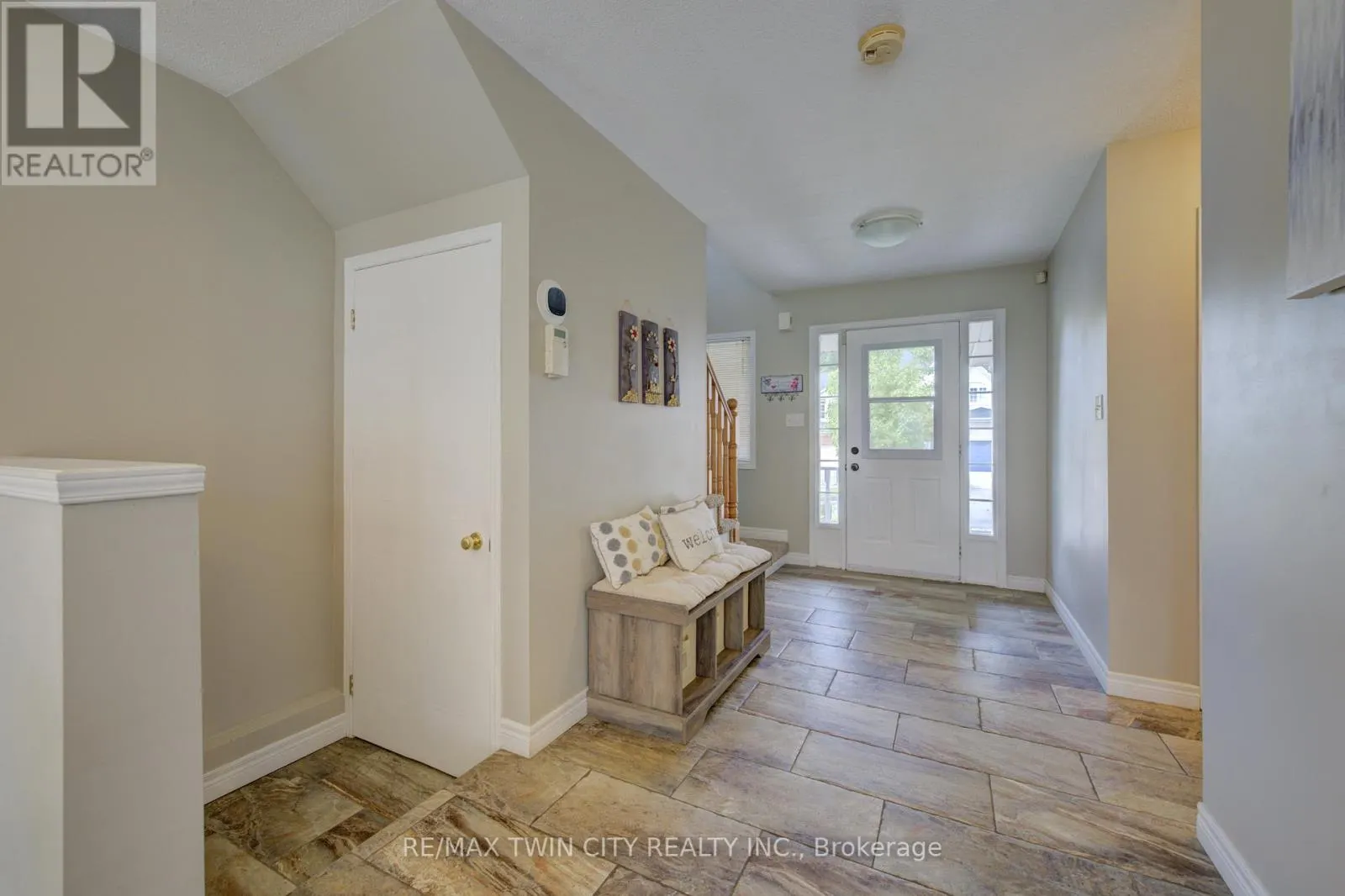 503 VERONICA DRIVE
