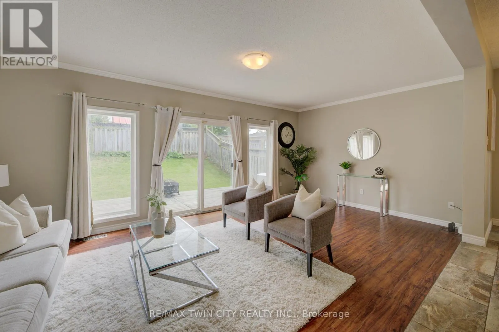 503 VERONICA DRIVE