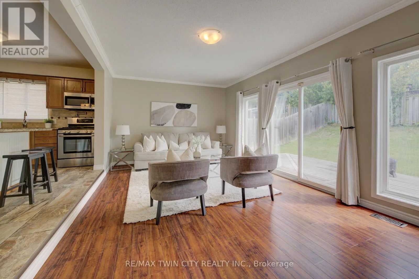 503 VERONICA DRIVE
