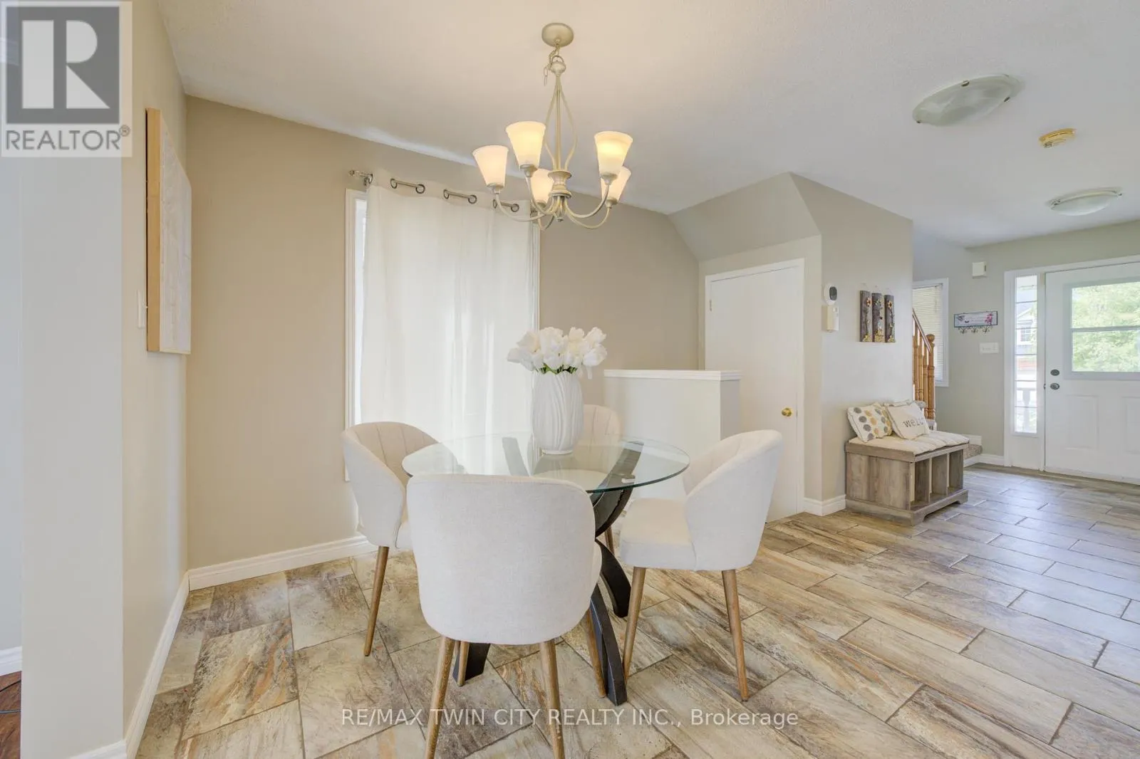503 VERONICA DRIVE