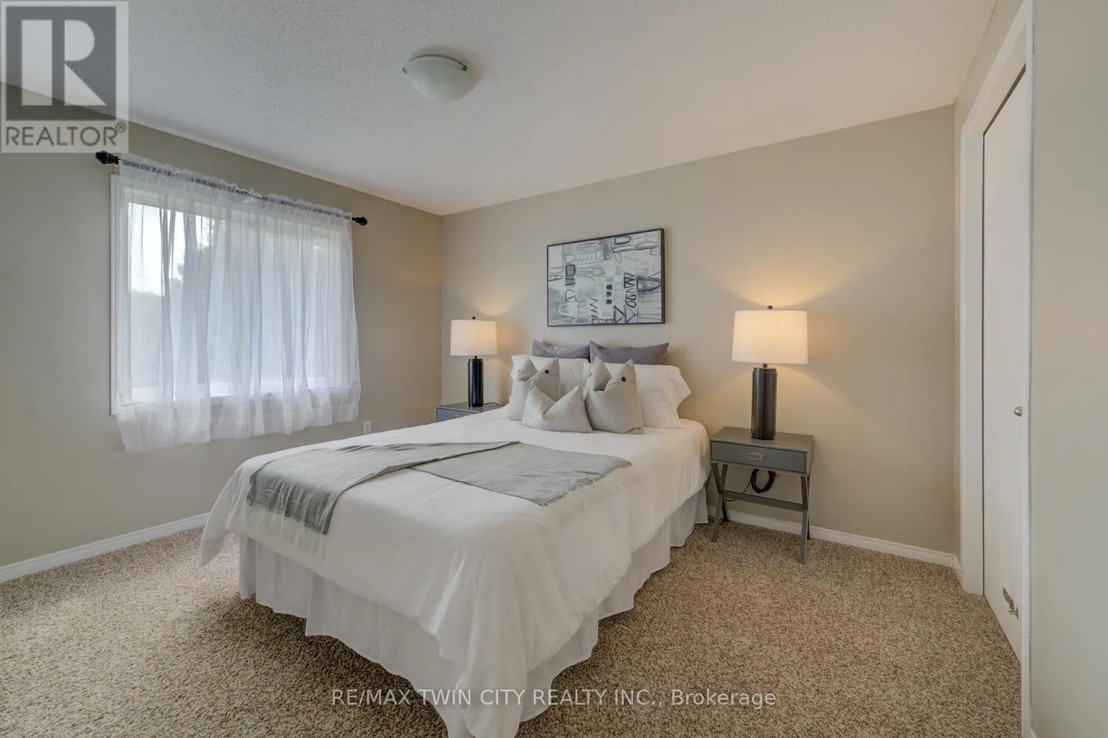 503 VERONICA DRIVE