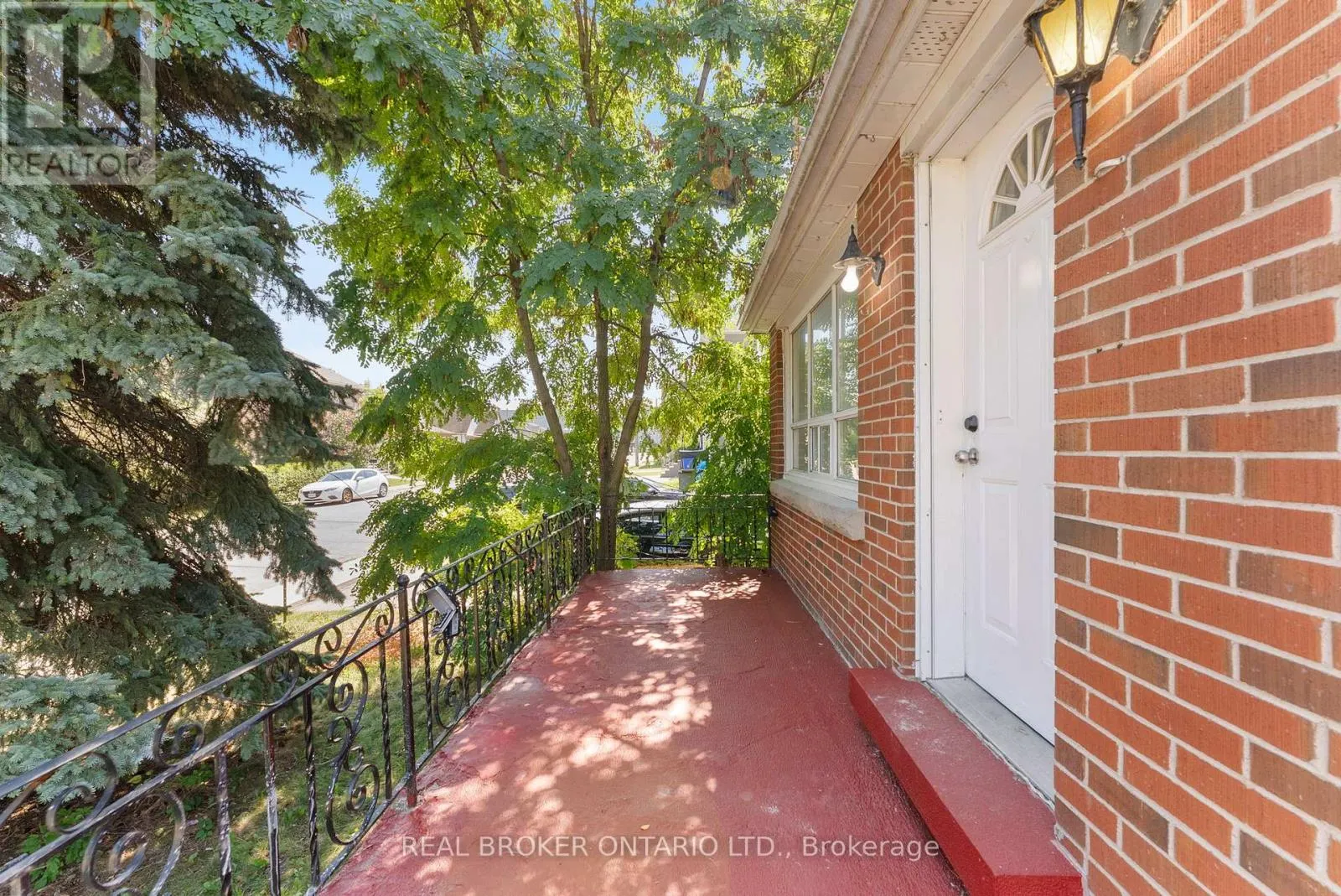 4083 ACHESON AVENUE