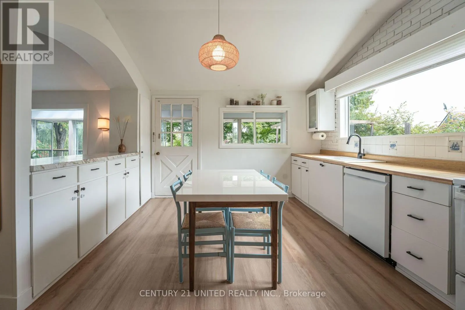 1105 PRIMROSE LANE