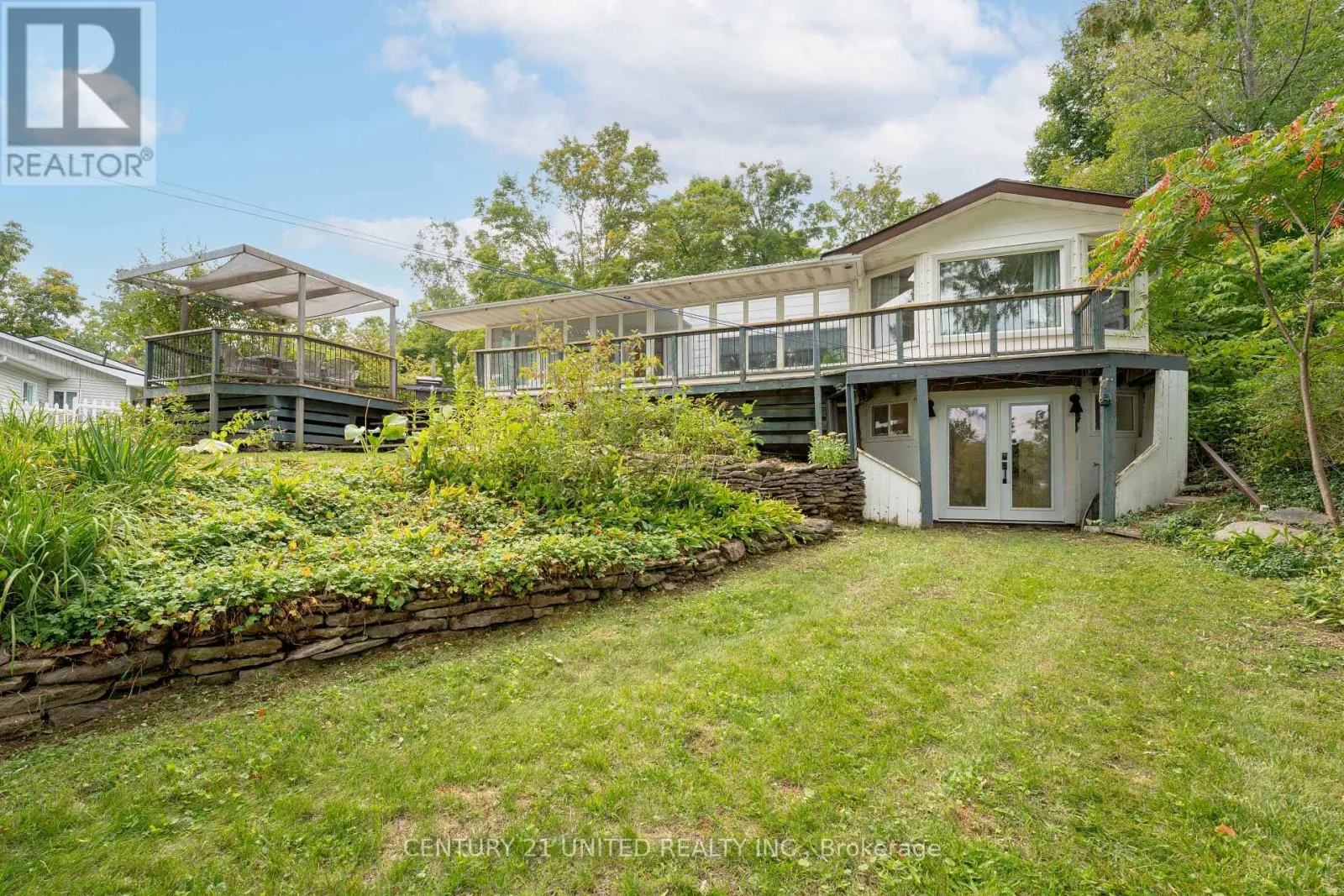 1105 PRIMROSE LANE