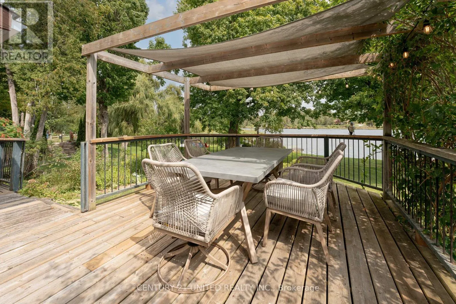 1105 PRIMROSE LANE