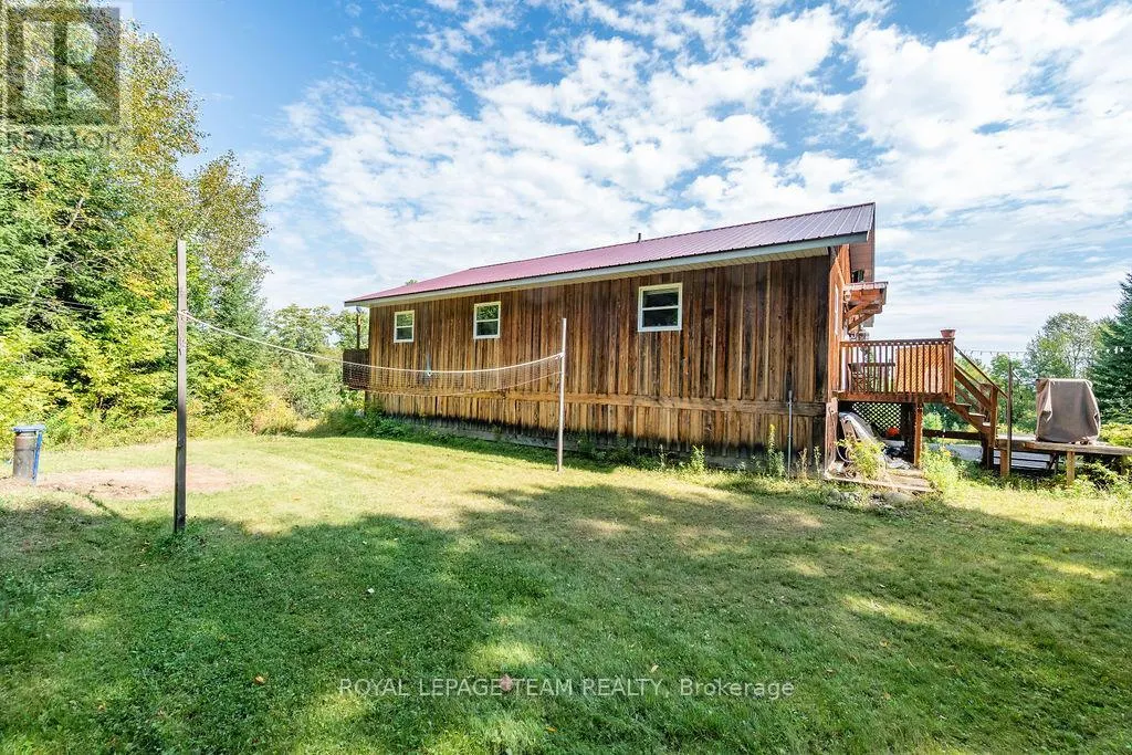 105 HEINS ROAD