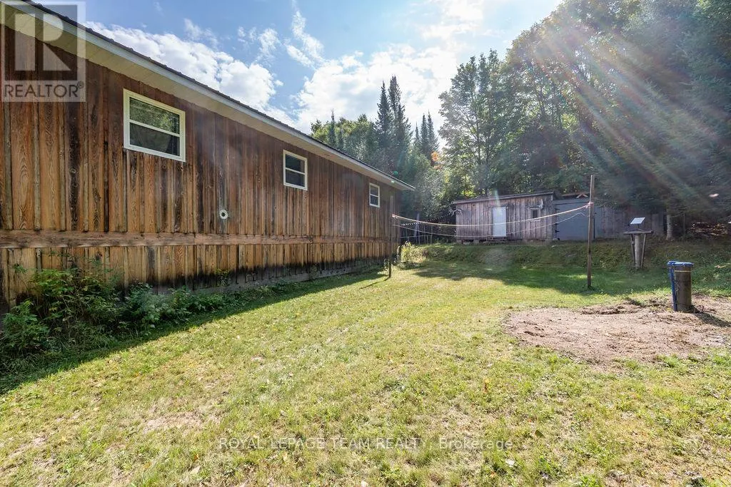 105 HEINS ROAD