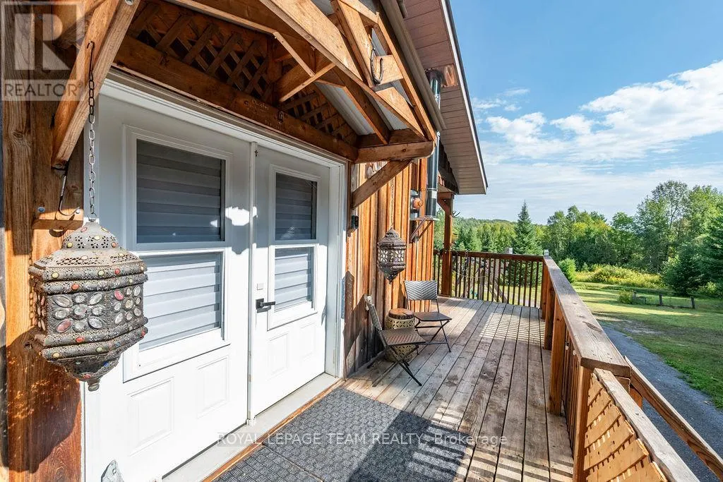 105 HEINS ROAD