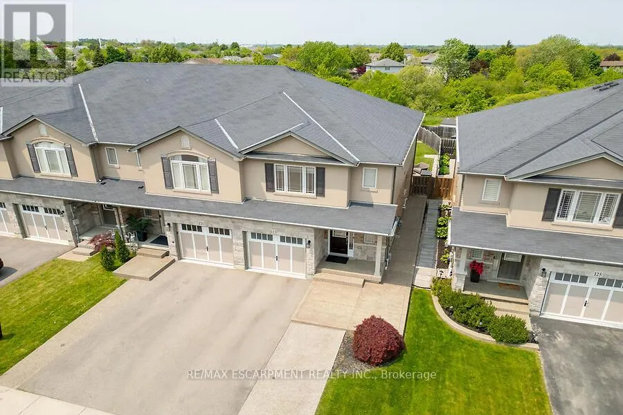 123 WESTBANK TRAIL