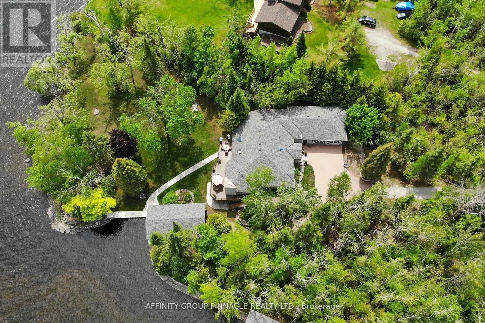 90 MCGREGOR DRIVE