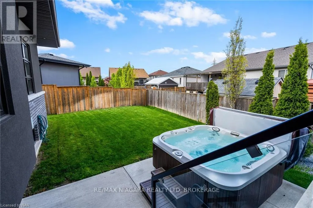 13 FRANCESCO CRESCENT