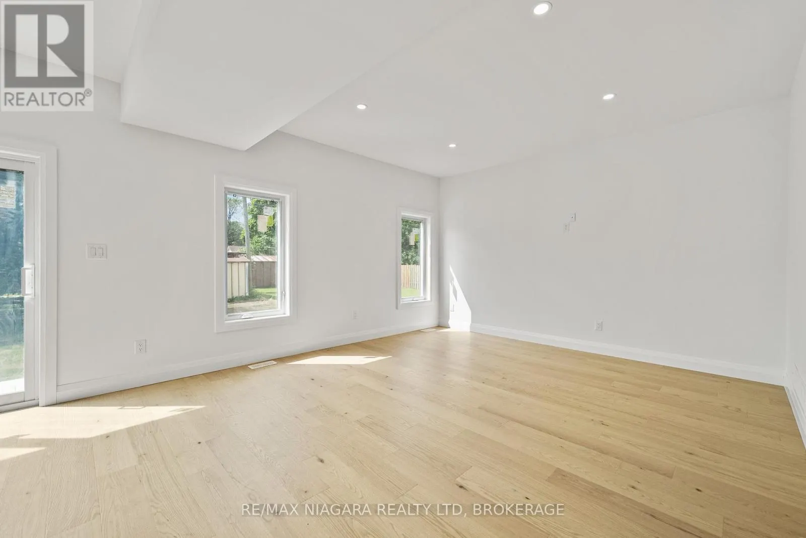 126 CHETWOOD STREET