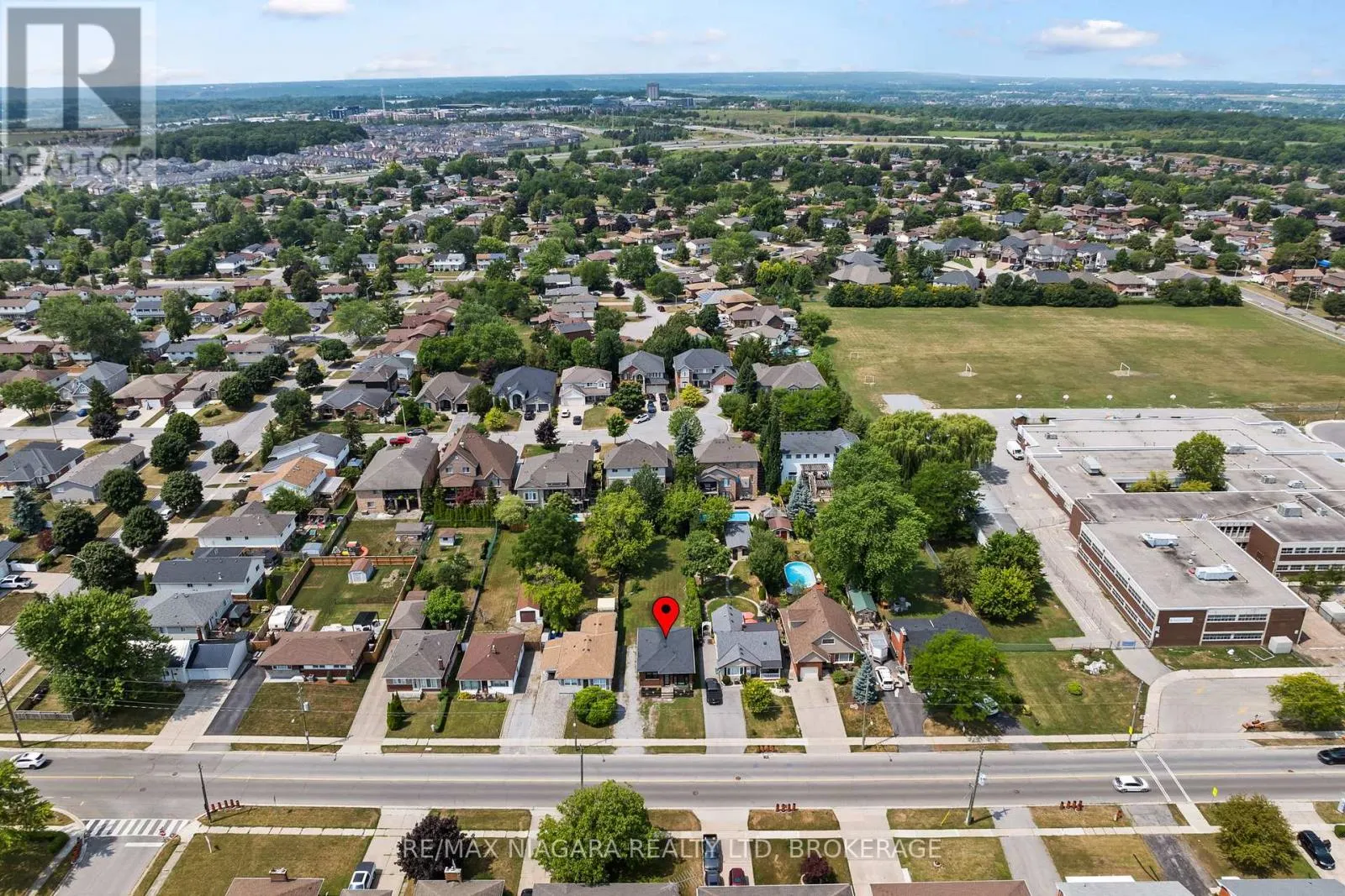 53 COLLIER ROAD S