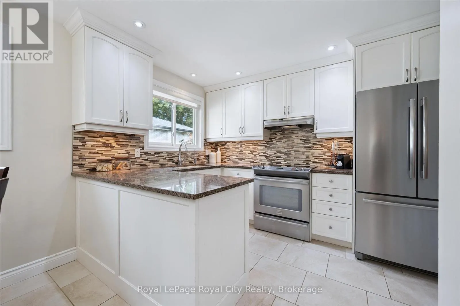 29 ALGOMA DRIVE