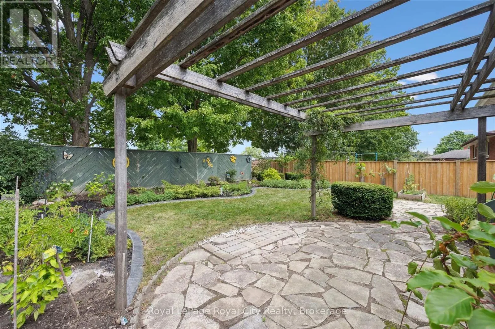 29 ALGOMA DRIVE