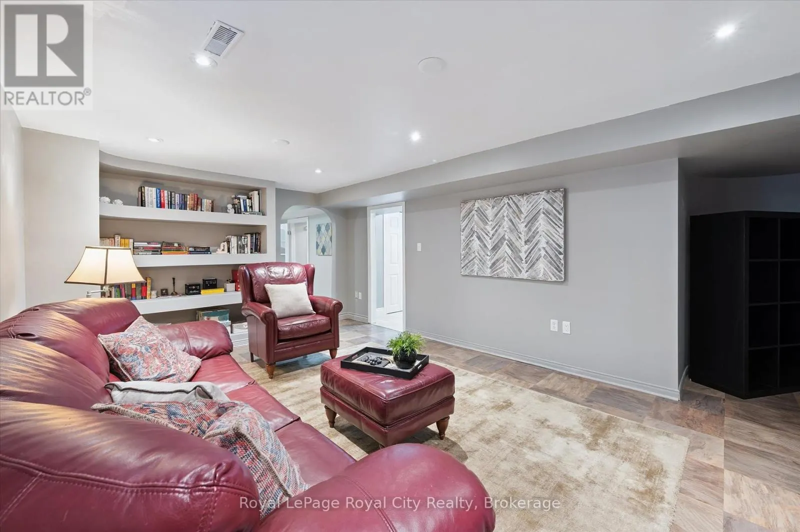 29 ALGOMA DRIVE