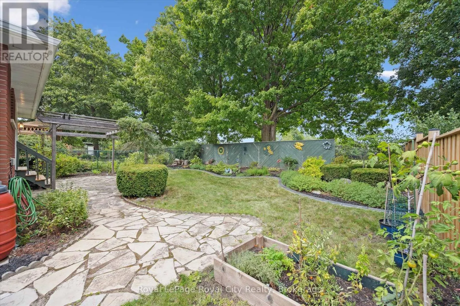 29 ALGOMA DRIVE